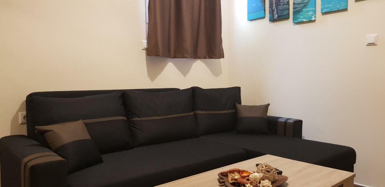 City'S Center Lux. Apt.Up 4 Persons And Bbq Кавала Екстериор снимка