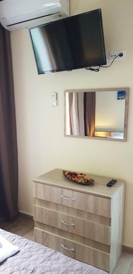 City'S Center Lux. Apt.Up 4 Persons And Bbq Кавала Екстериор снимка